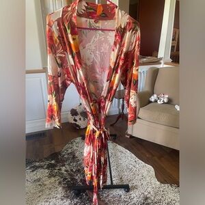 NEW Posh Peanut Lenora Maternity Robe L/XL-Sold out online